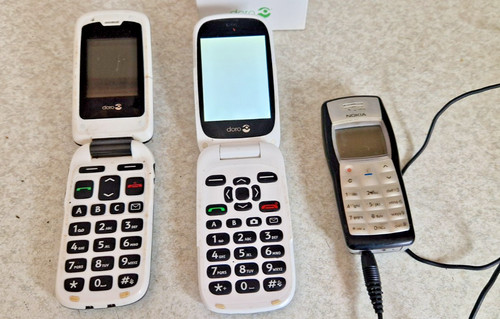 Pair doro mobiles phones - of,